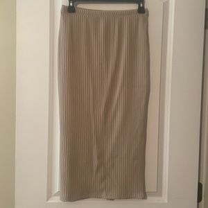 Skirt pencil